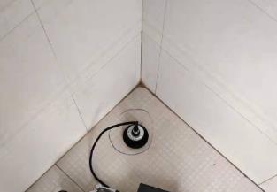 宿松卫生间漏水维修之 loft 夹层储藏室毗邻暗管渗水哪家好，推荐诚匠小爱修缮
